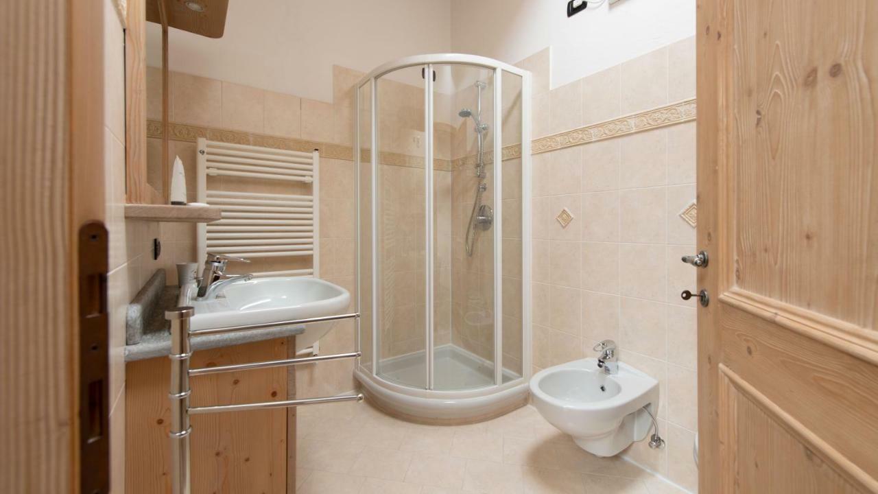 Italianway - Roma 39 Mansarda Apartment Bormio Bagian luar foto